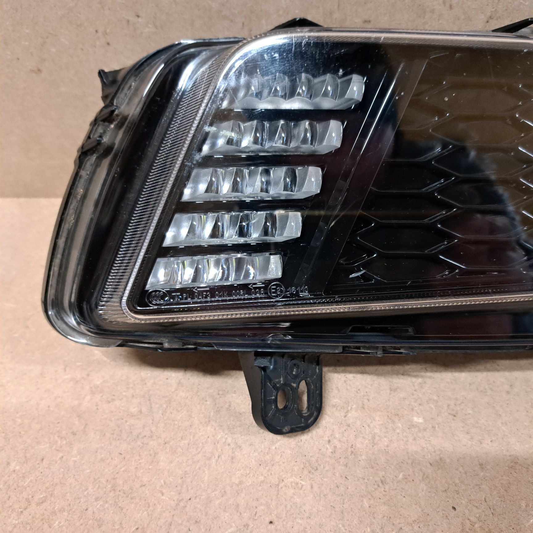 Lampa Led drl volkswagen polo 2G prawy