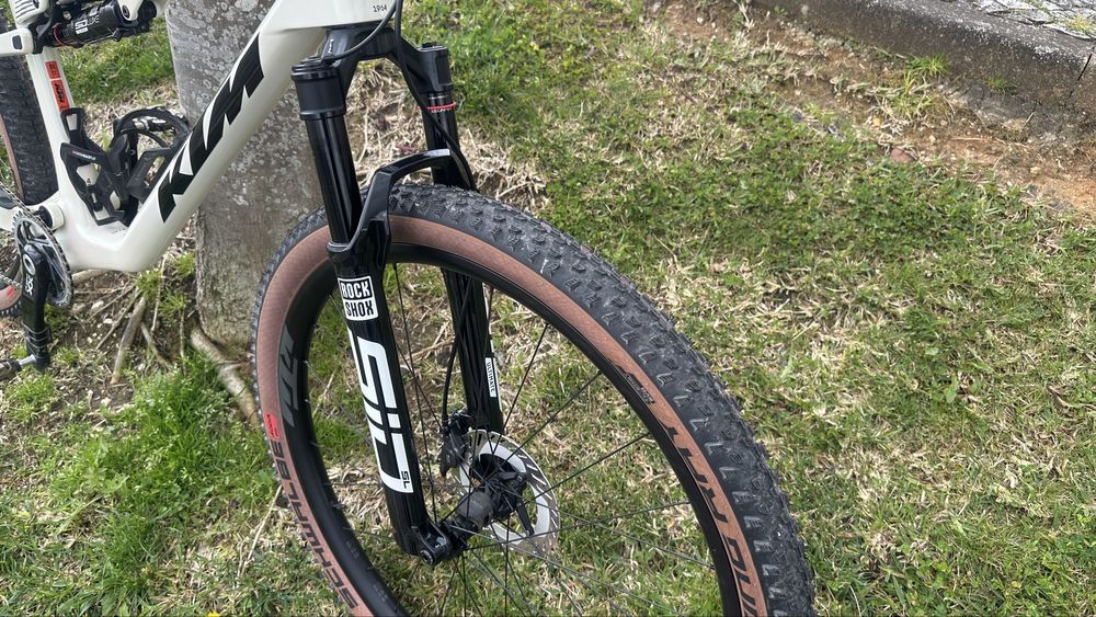 Bicicleta de BTT KTM Scarp Prime 2025 como nova
