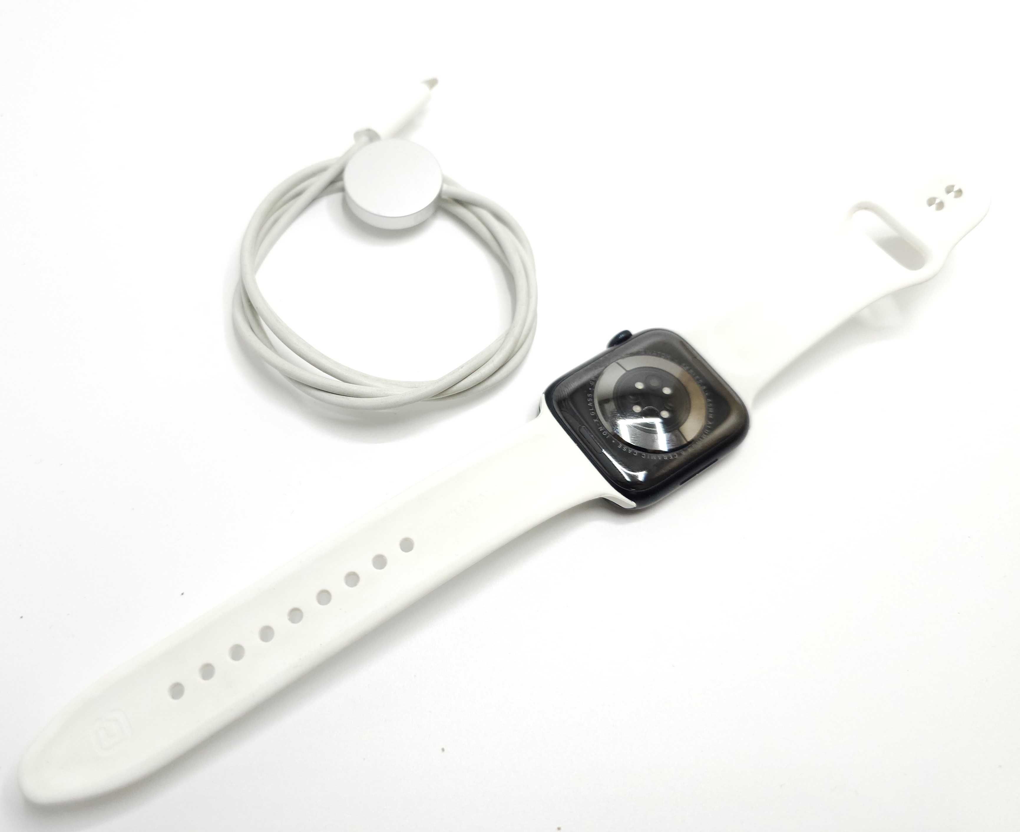 Apple watch 8 gps 45mm retina oled zdrowie sport ładowarka magnetyczna