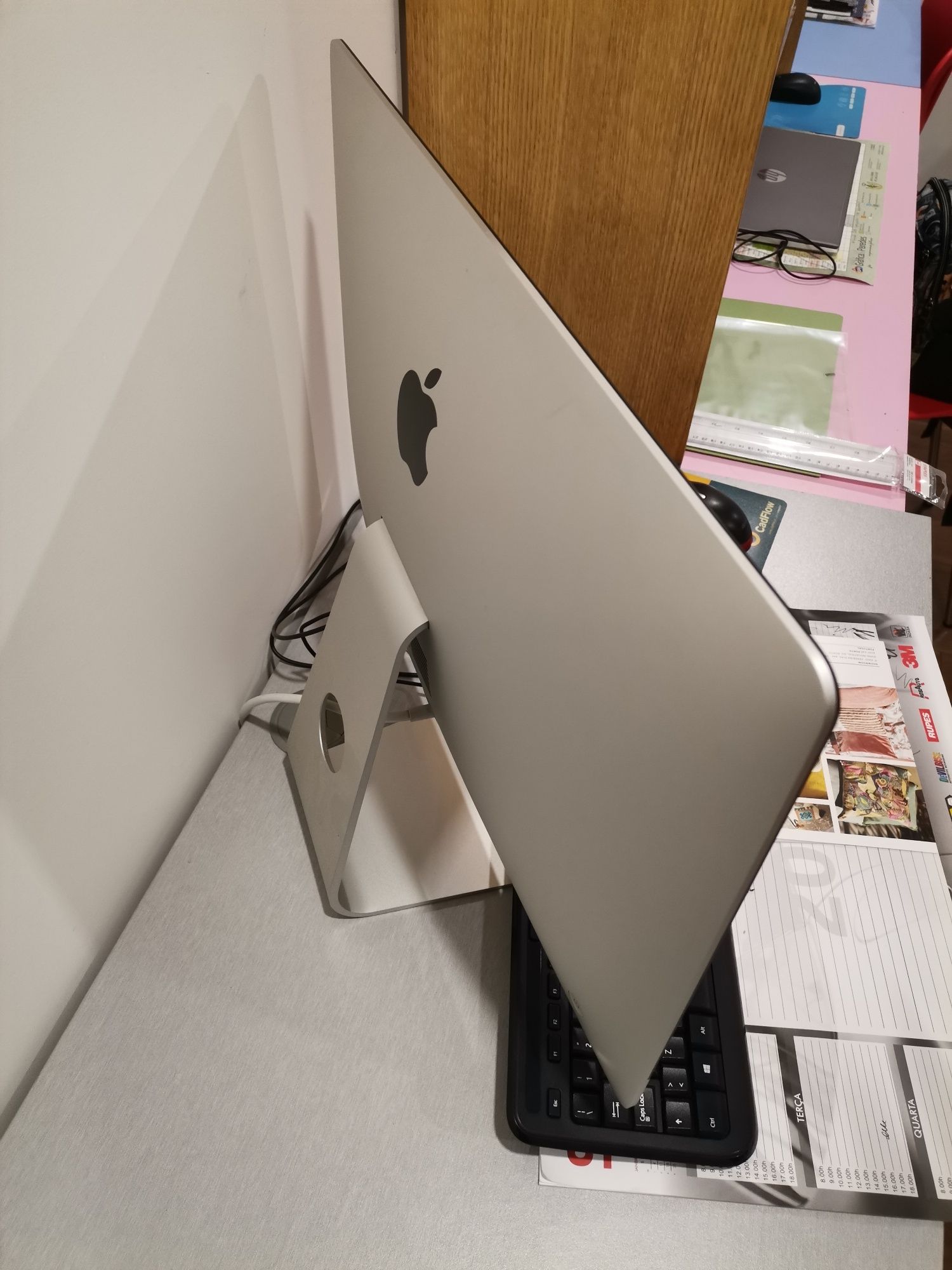 IMAC - 21,5 polegadas