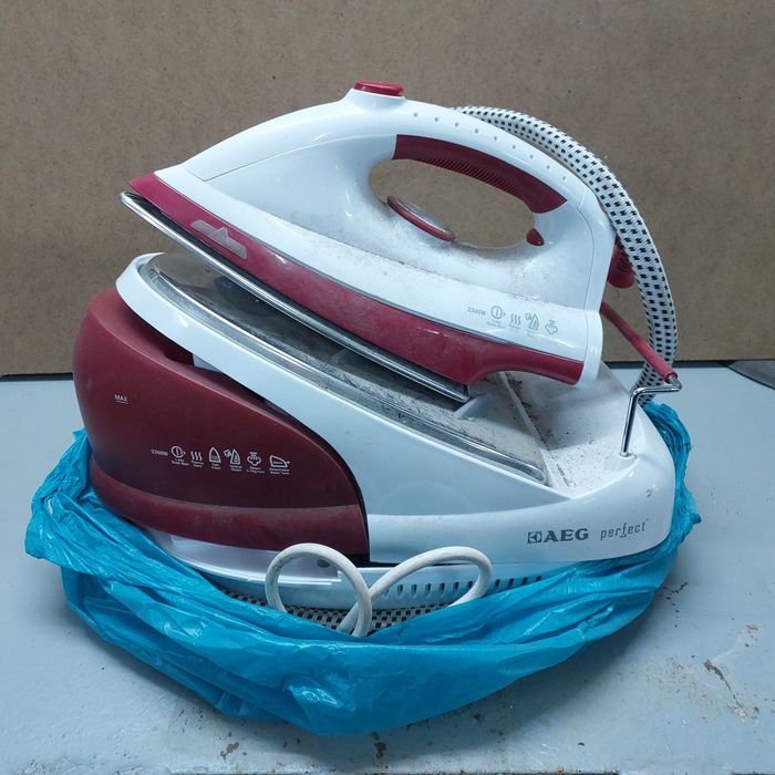 Парогенератор AEG Perfect на детали/разборка

Все дета