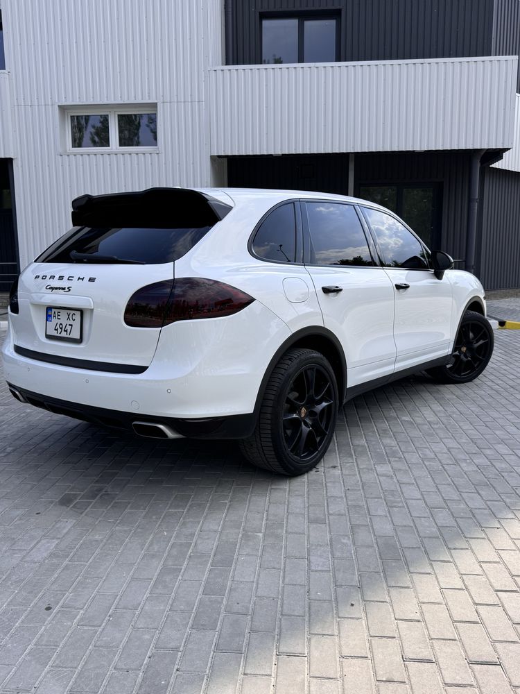 Porsche Cayenne S