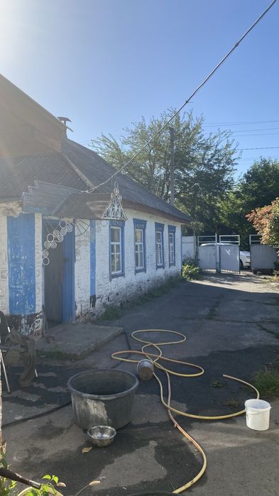 Два будинка в с.Недогарки