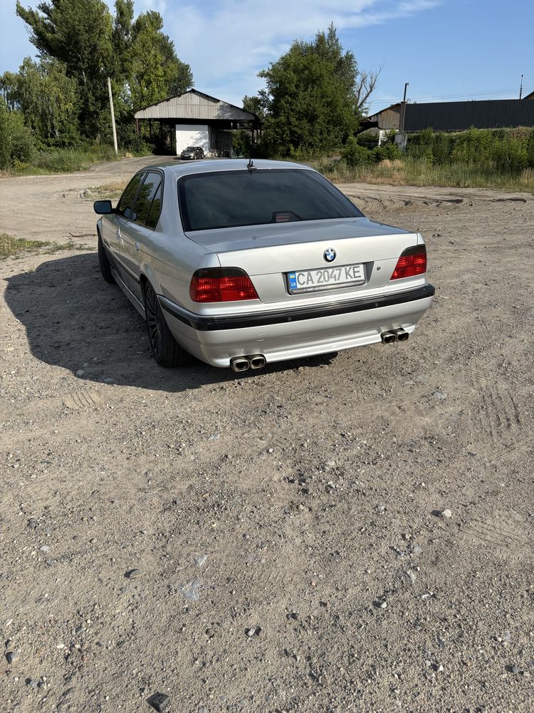 BMW 7 серія 740. 4.4 м62