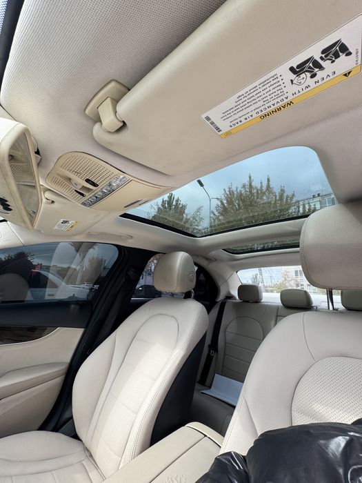 Mercedes benz c300 2015