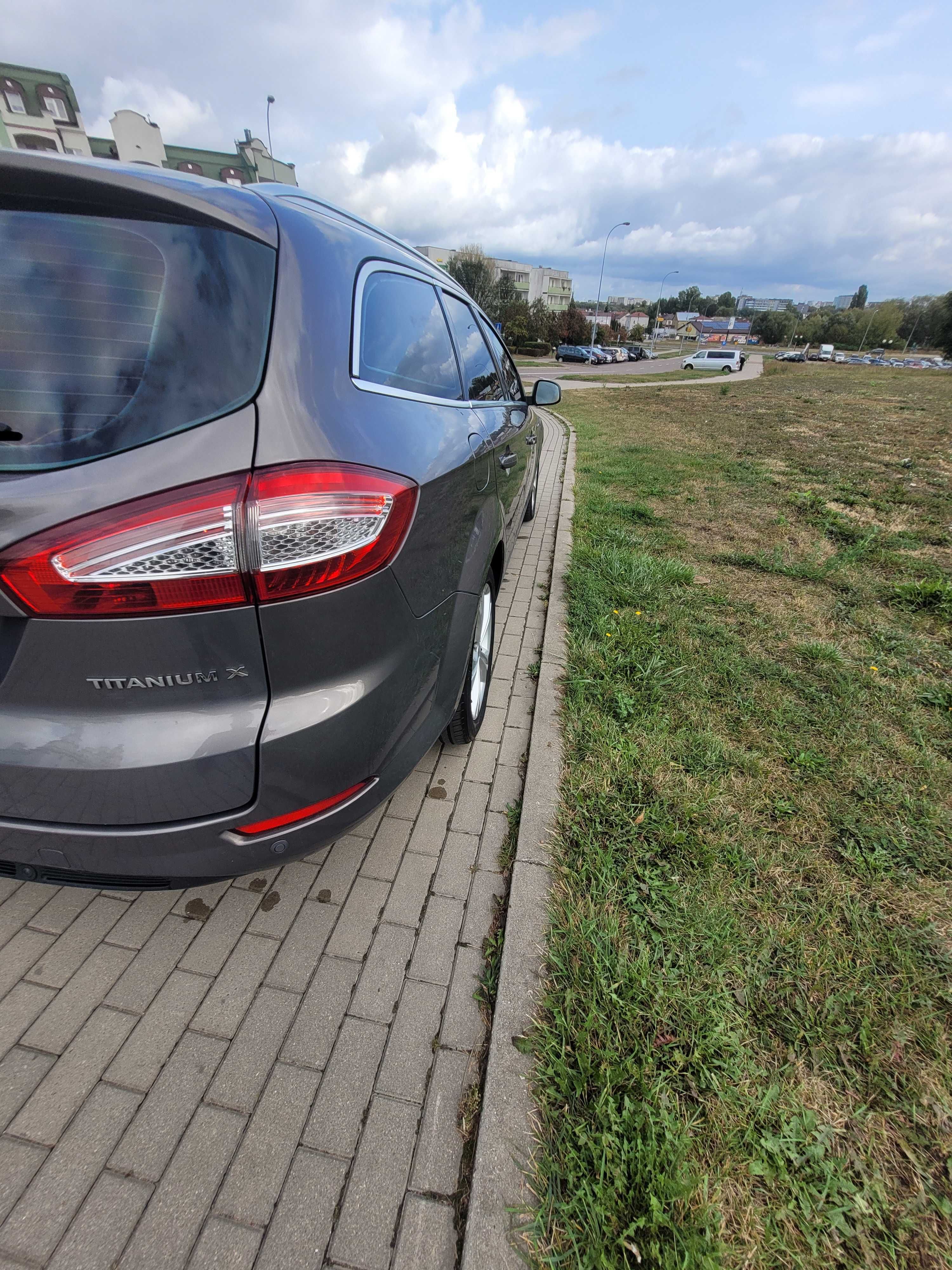 Modlin Okęcie Lublin Kowno Białystok przewóz transport osób. Języki