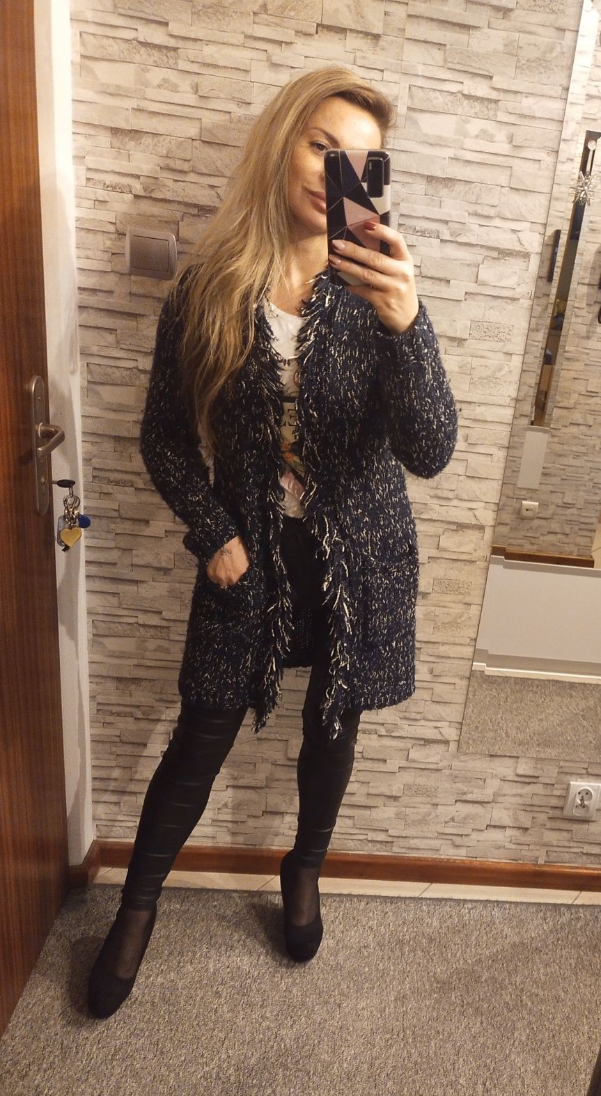Elegancki Ciepły sweter -Narzutka Kardigan S