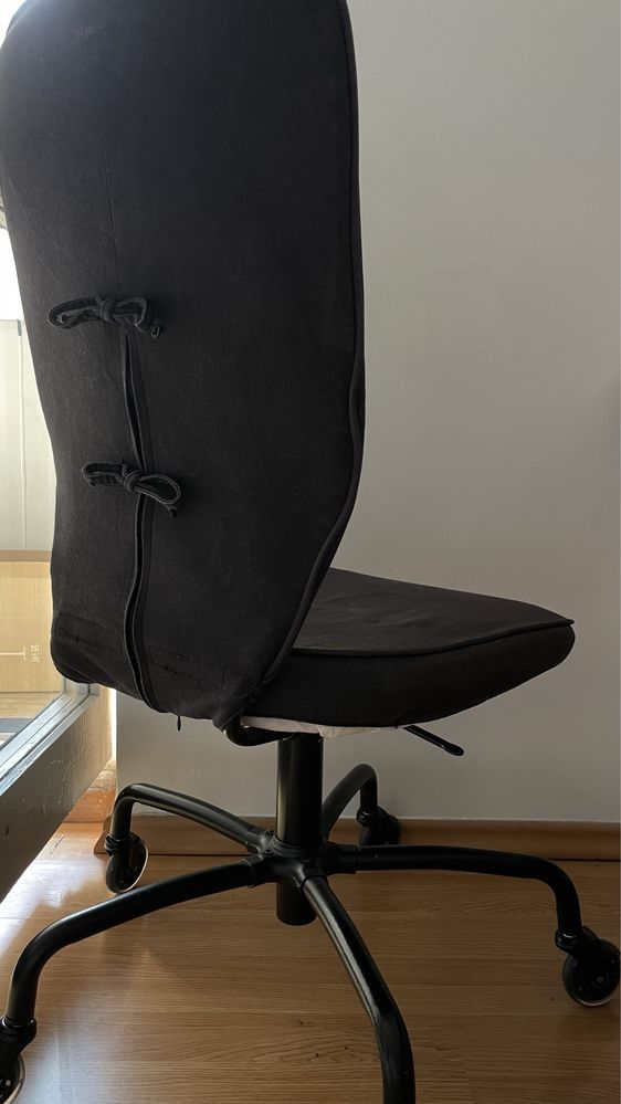 Lillhojden ikea Krzesło do biurka z kauczukowymi kółkami