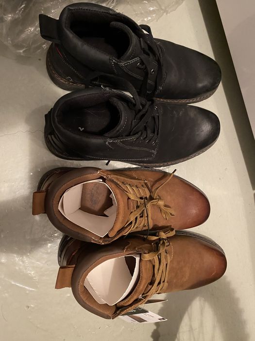 Lote 2pares botas 43/44 bejes a estrear e umas pretas