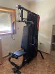 Aparelho de Carga Guiada de Musculação