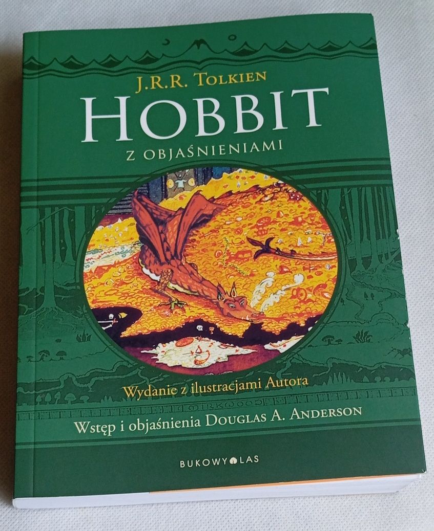 Hobbit z objaśnieniami J. R. R. Tolkien