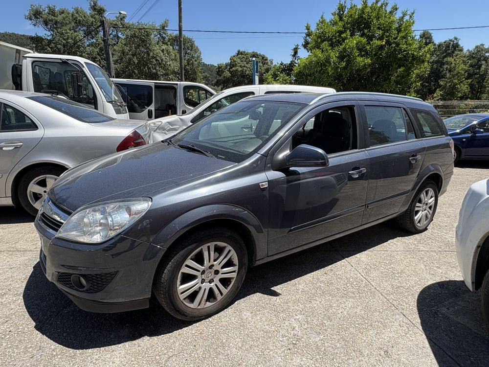 Opel Astra H carrinha para peças