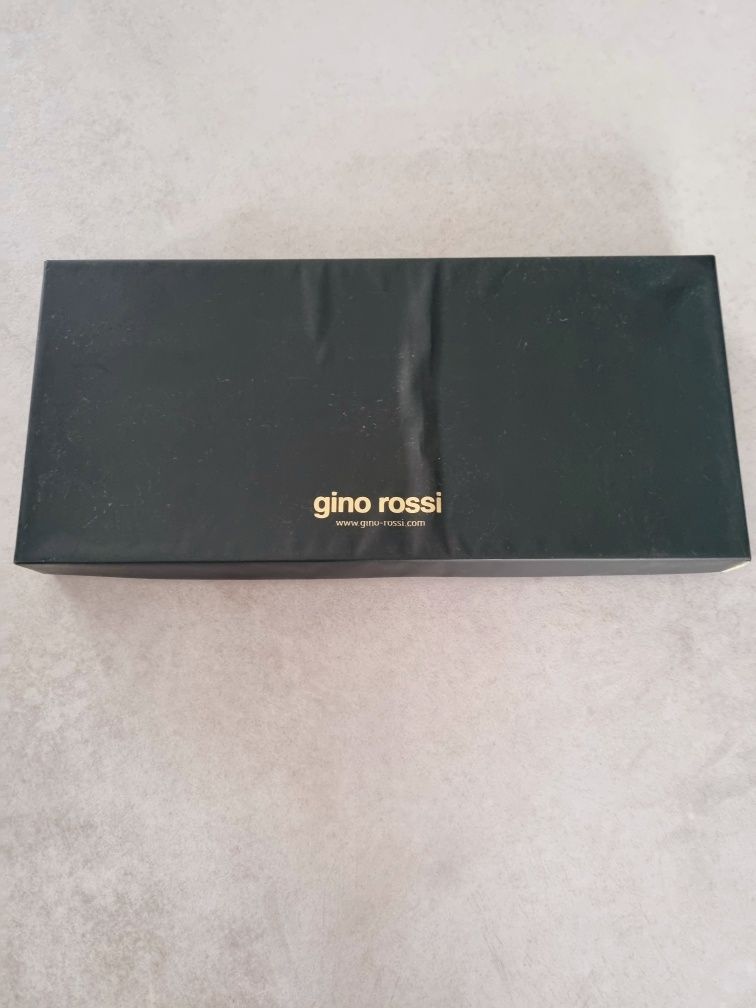 Krawat firmy Gino Rossi