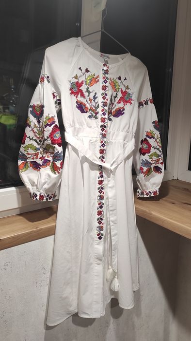 Вышиванка сукня 146 зріст.