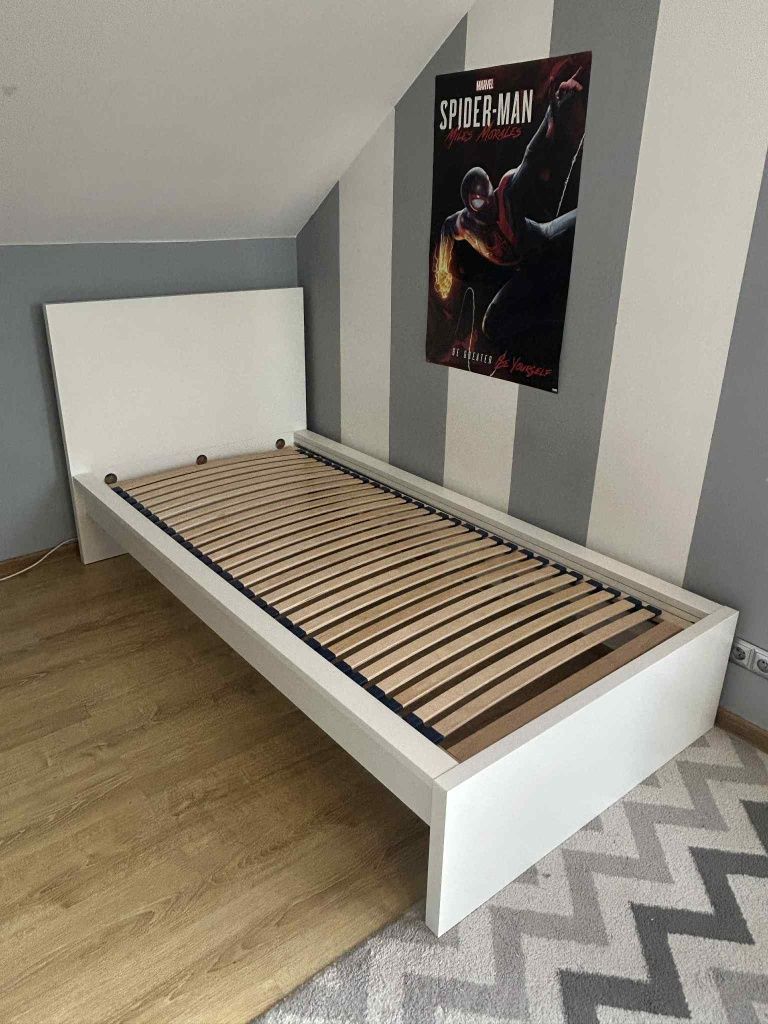 Łóżko MALM z IKEA 90/200