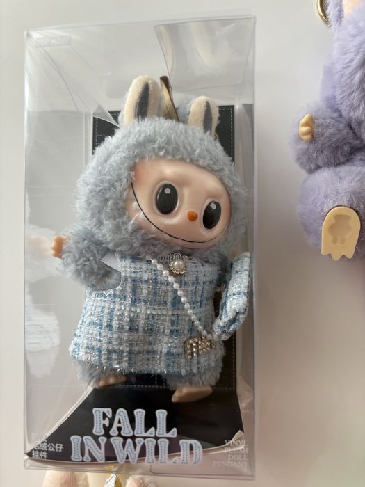 Coleção Labubus com roupas