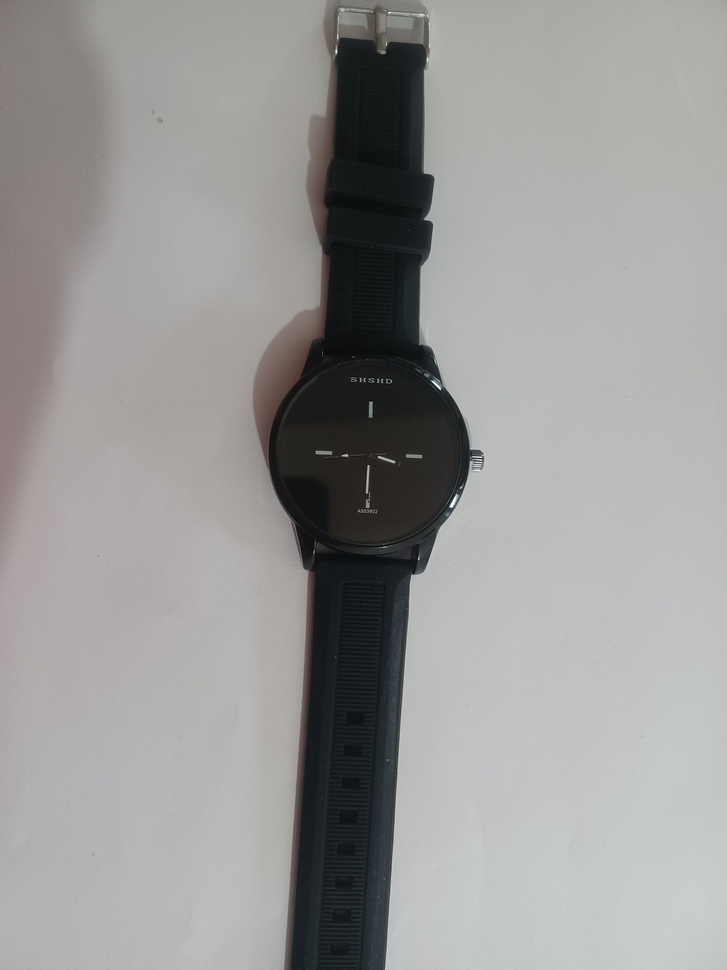 Nowy zegarek męski, czarny