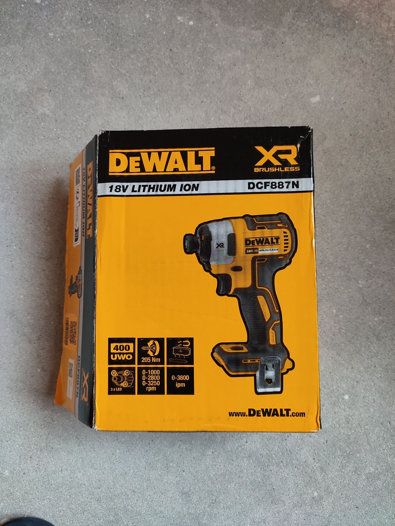 DeWalt DCF 887 N