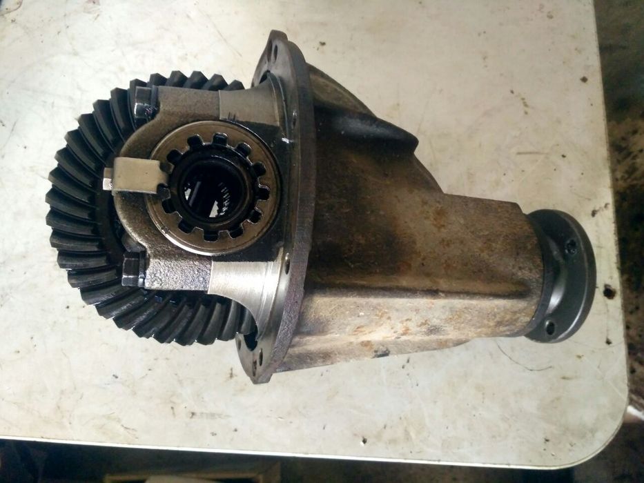 Редуктор задній на ниву мост нива міст ніва пара 10/41 ваз 2103 б/у