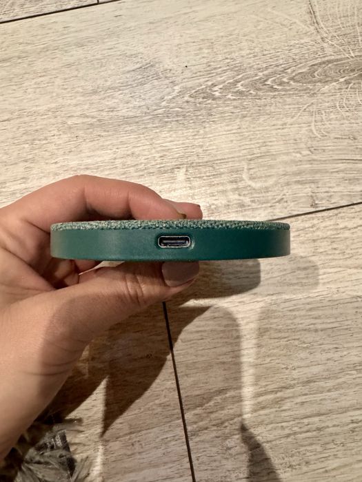 Ładowarka indukcyjna zielona tkanina Ikea Nordmarke IKEA