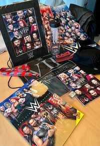 Novo : Pacote WWE VIP Experience : Boné, Posters, Livros e muito mais