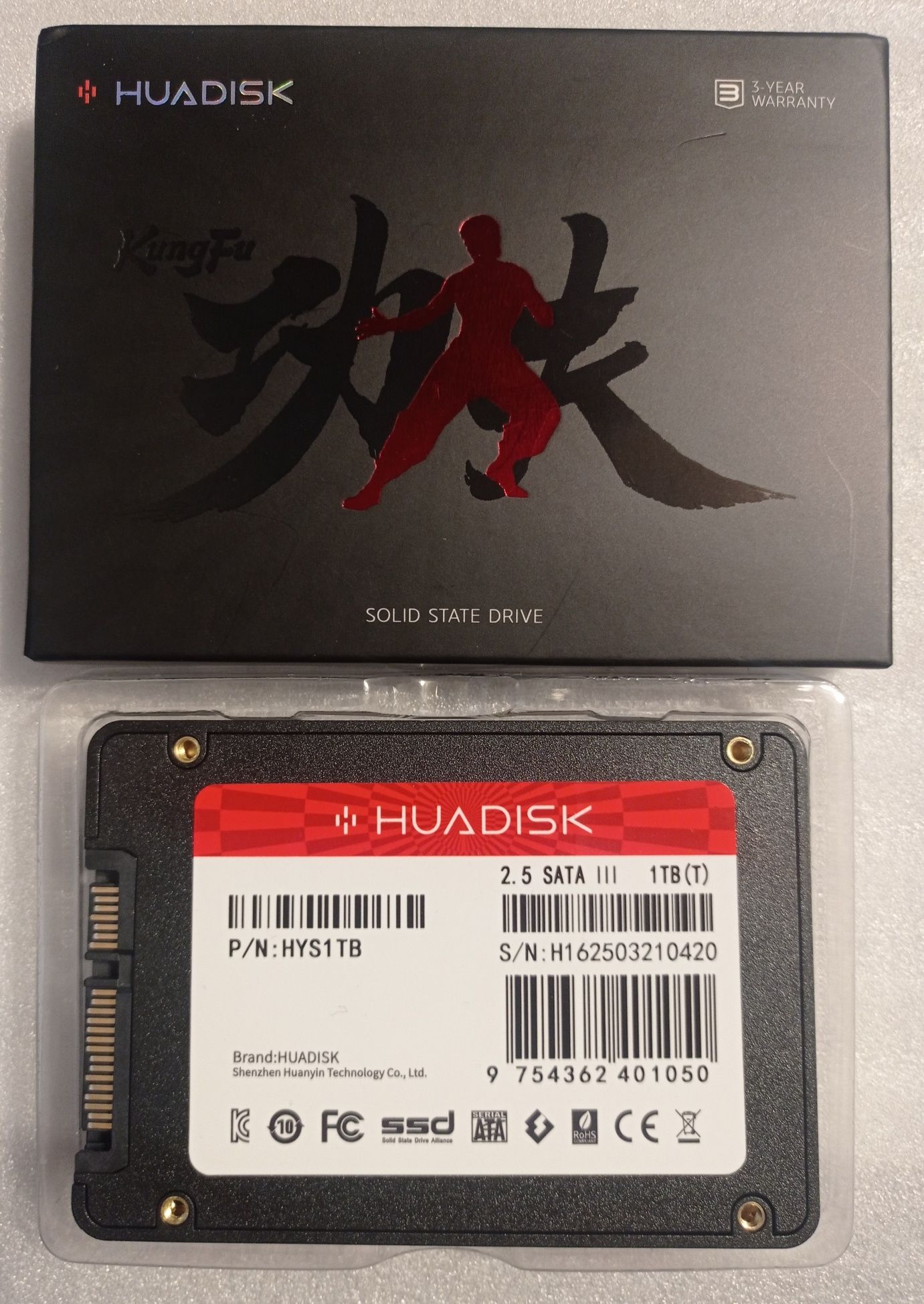 SATA SSD на 1TB Новый