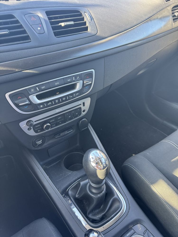 Renault megane 1.5 dci ano 2013