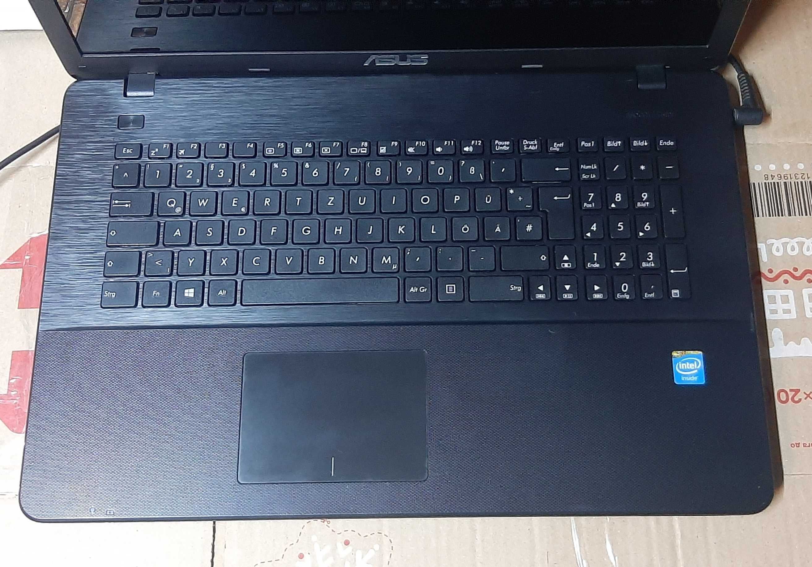 Ноутбук Asus R752L 17,3"