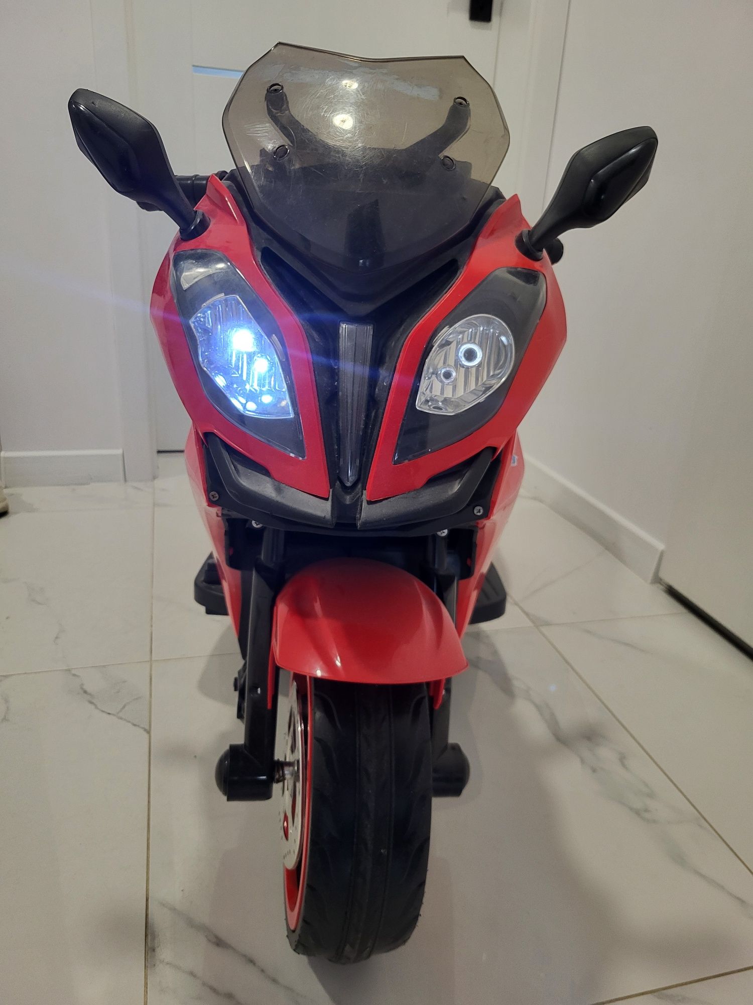 Motorek dzieciecy na akumulator