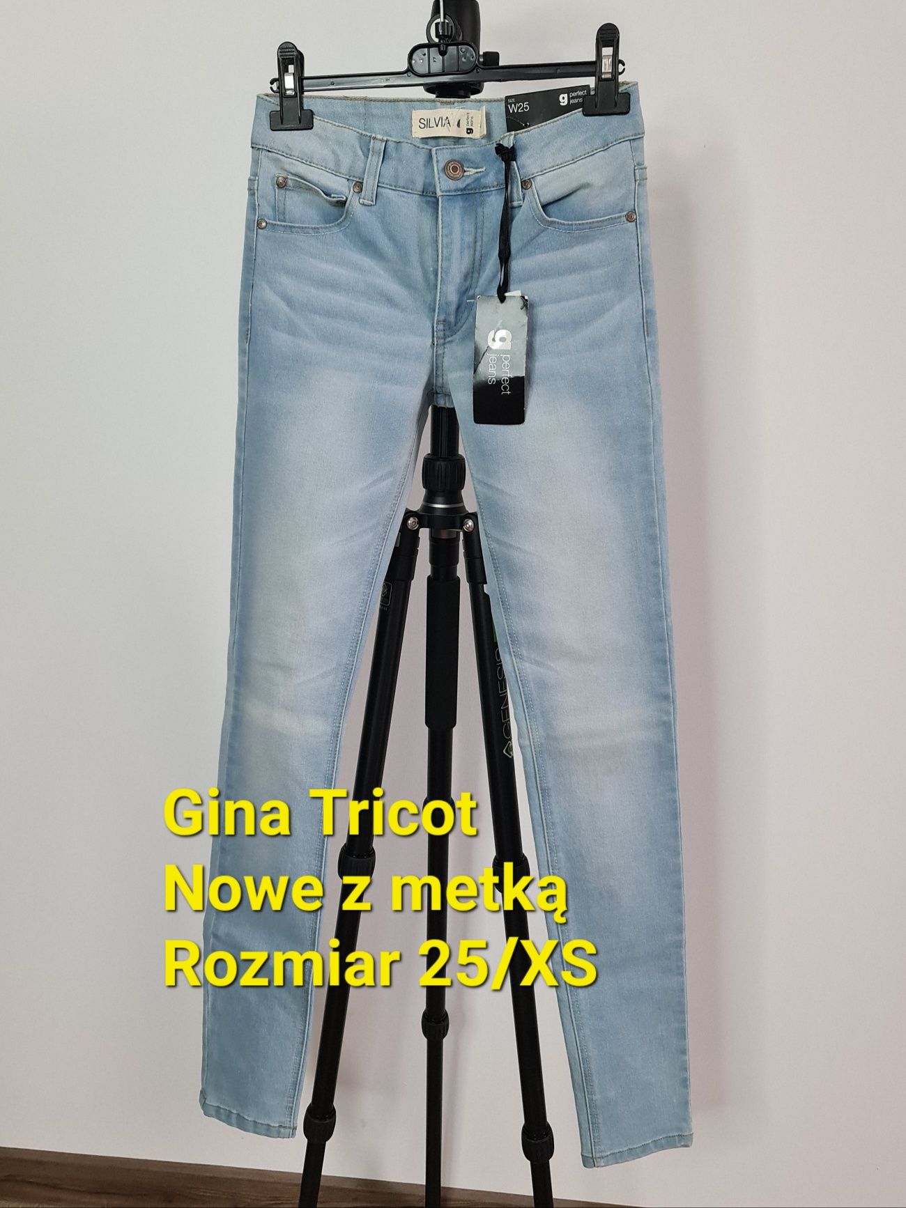 Gina Tricot jeansy jasne Silvia skinny r 25 / XS