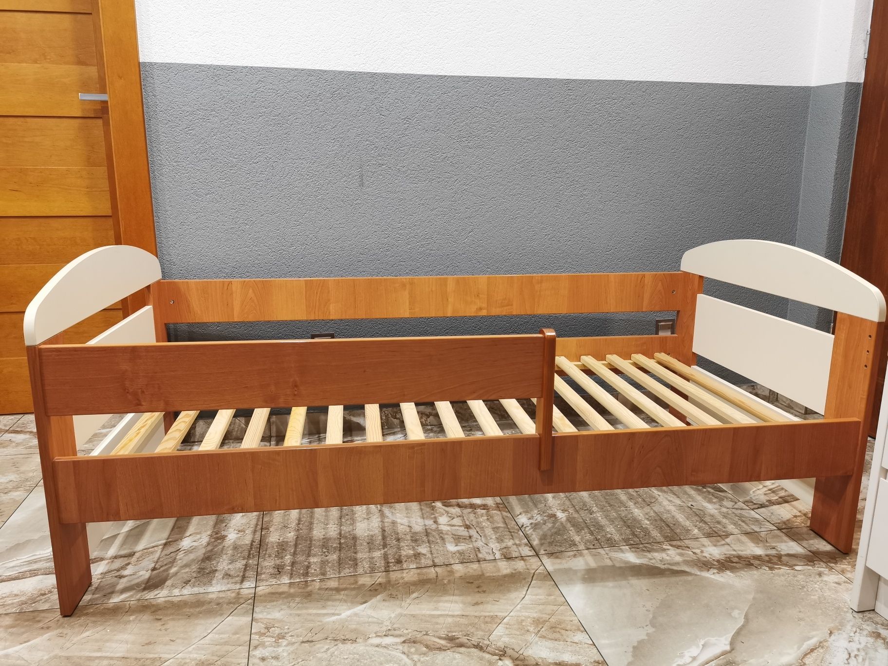Łóżko dziecięce 80x160 z szufladą