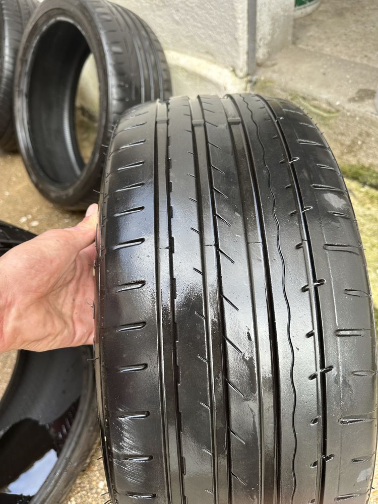 Pneus 225/45/R18