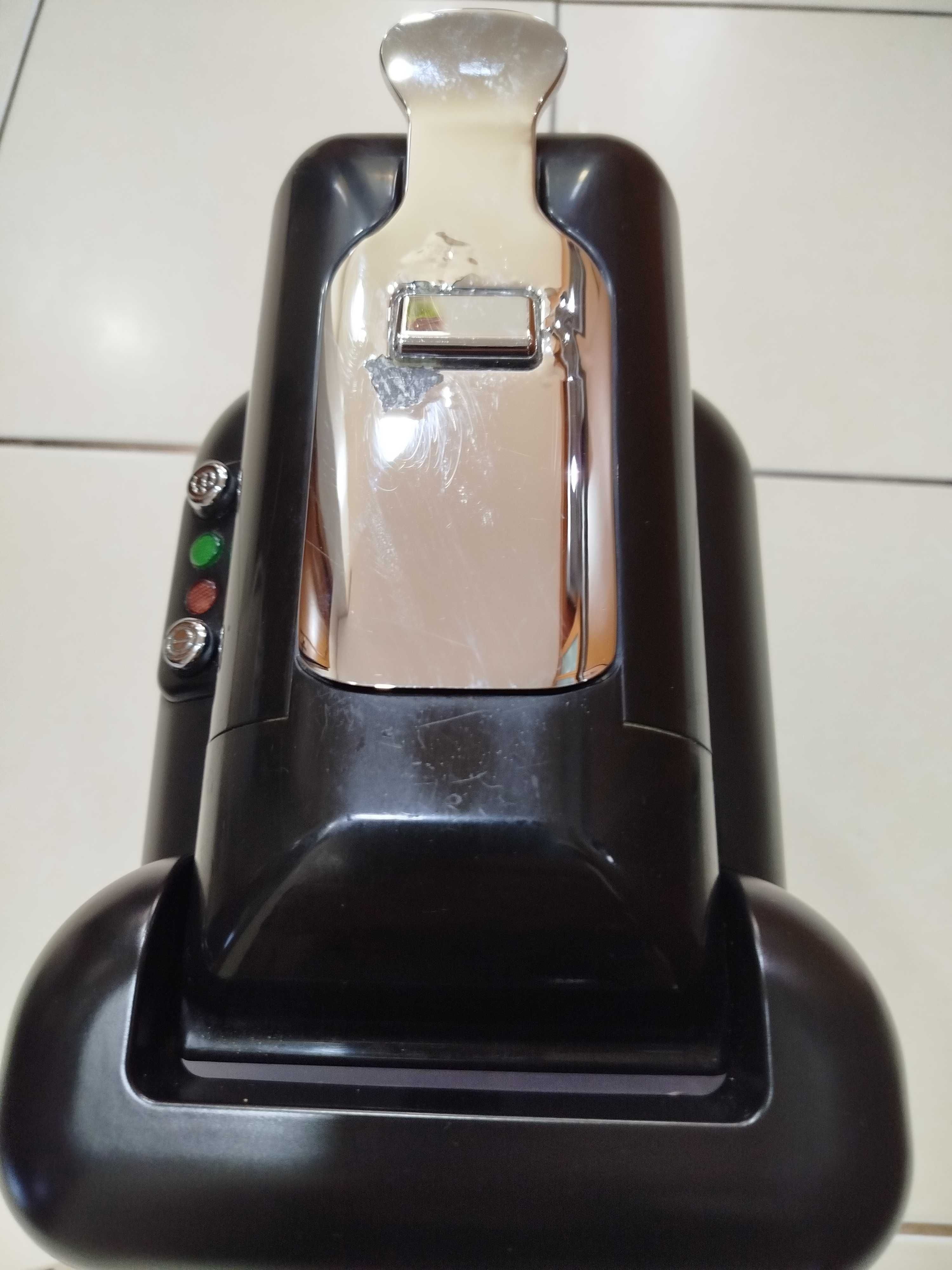Máquina de café Delta Q