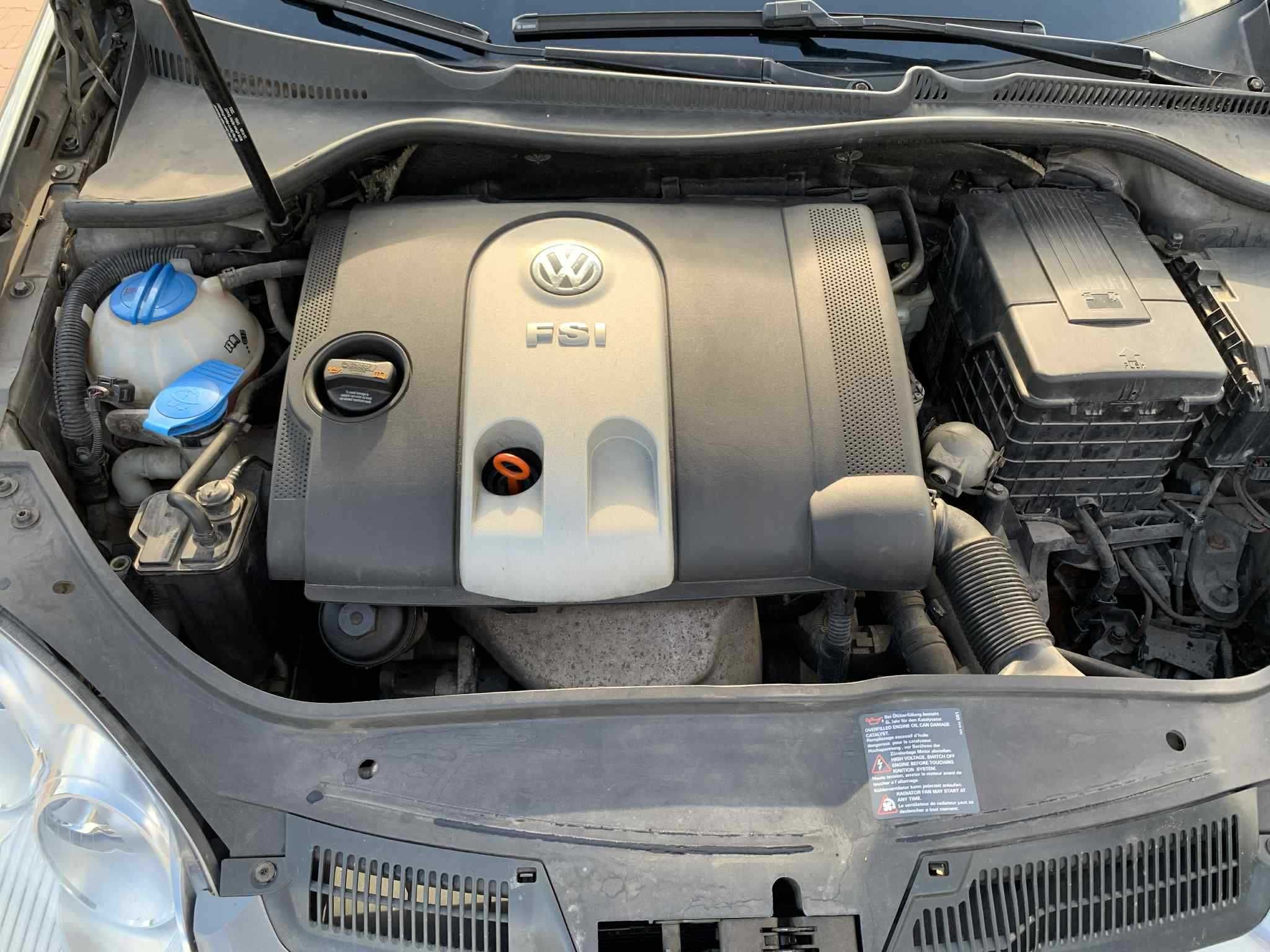 Volkswagen VW Golf 5 1.6 FSI 2006r 115km 6-biegowy