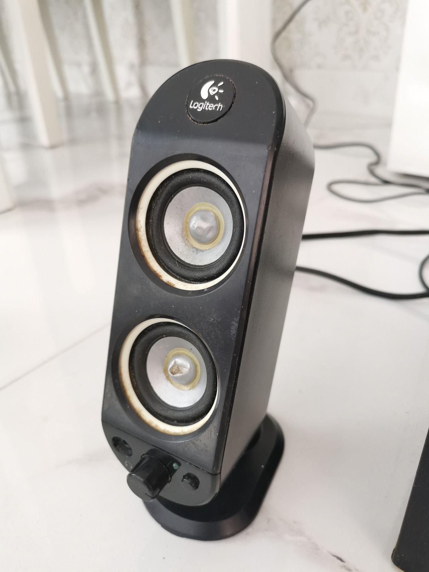 Sistema de som Logitech