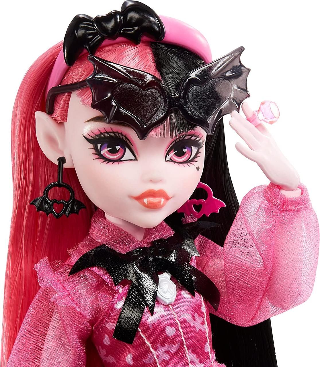 Монстер Хай Дракулаура Draculaura Doll With Pet ​2022