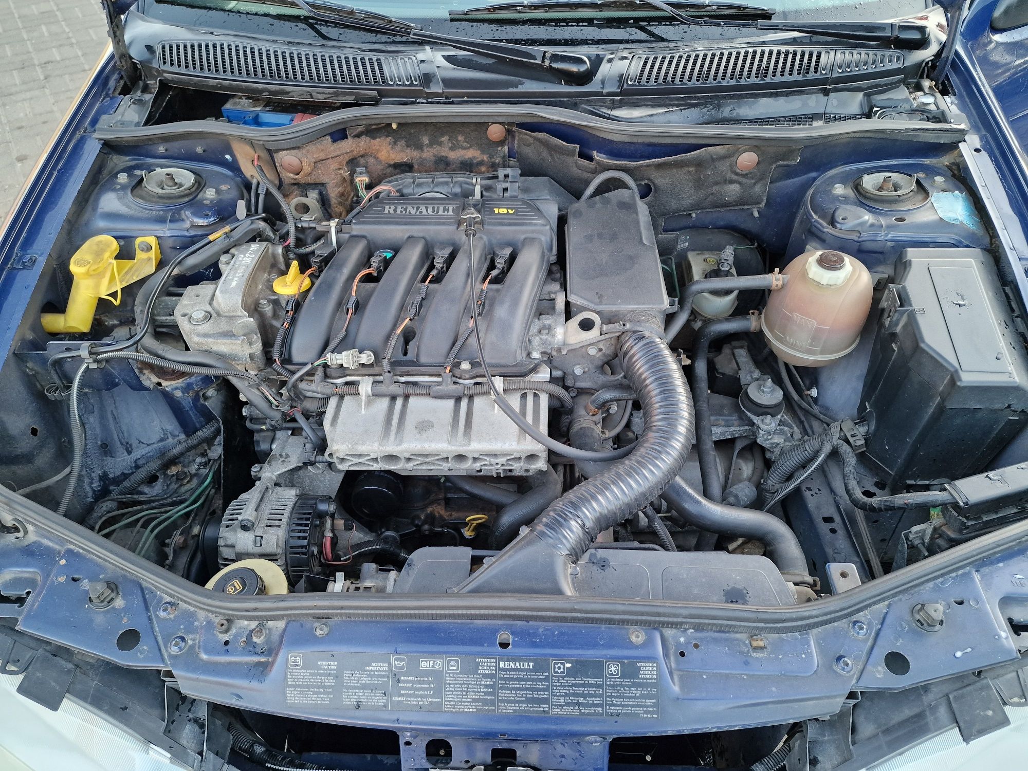 Renault Megane Kombi poj 1.4i  Stan Dobry