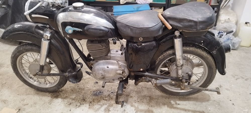 MZ jaskółka 175/1 62r Es