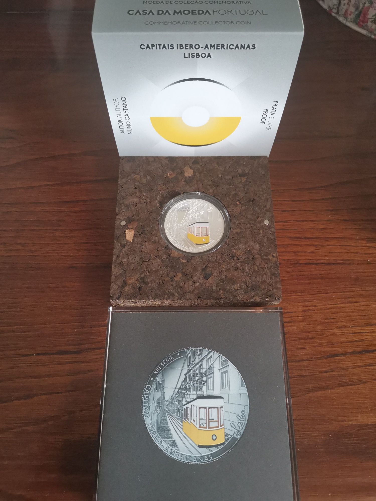 Conjunto 2 moedas Proof comemorativas Elétrico + Patinagem