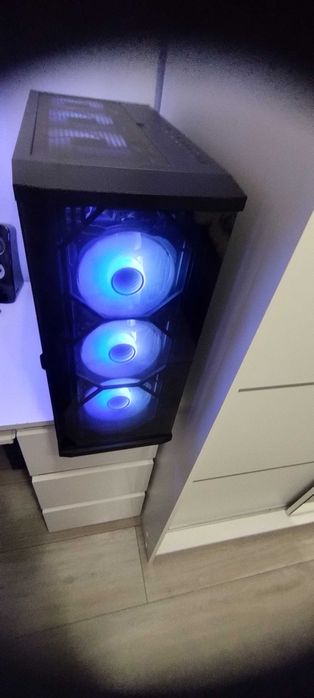 Ryzen 7 7700 RX 7600 16GB  b650 32GB 7200MHz   PX700 1TB 850w komputer