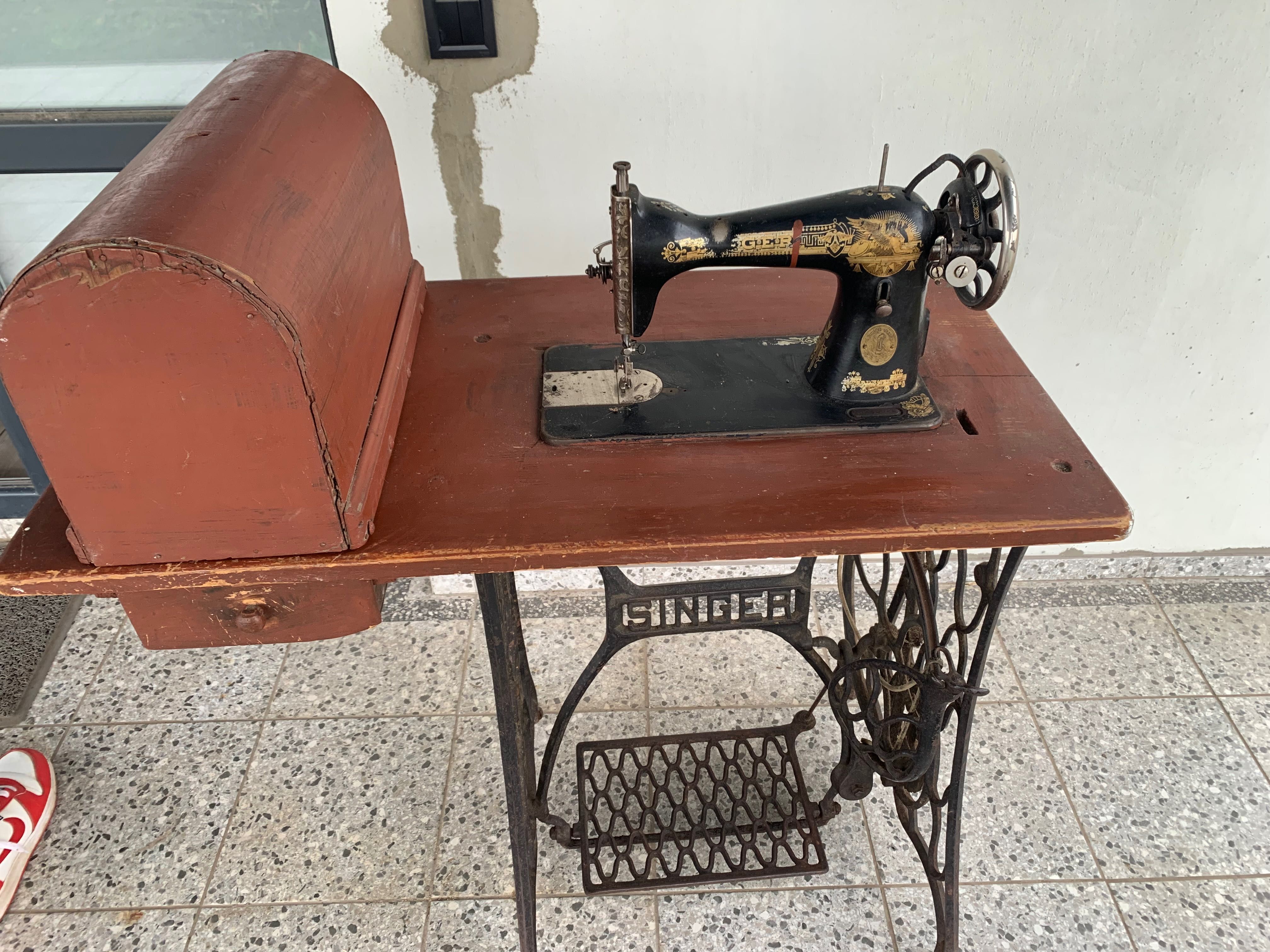 Продам швейну машину Singer (1926 рік) Антиквариат. Раритет. сингер