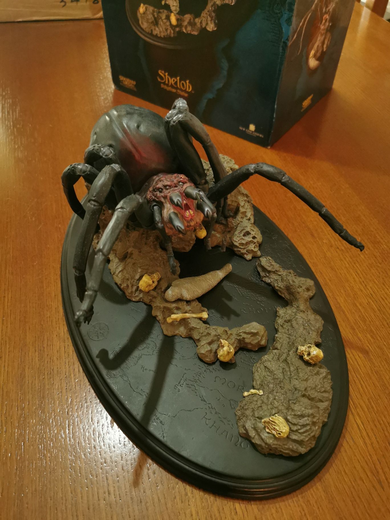 Estátua Shelob - Sideshow Weta