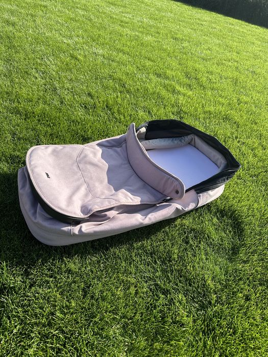 Коляска 2 в 1 Joolz Day++сумка, муфти,дощовик,зонтик,зимовий комплект