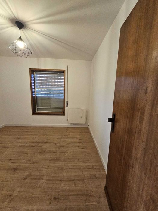 Apartamento T4 para arrendamento no Porto