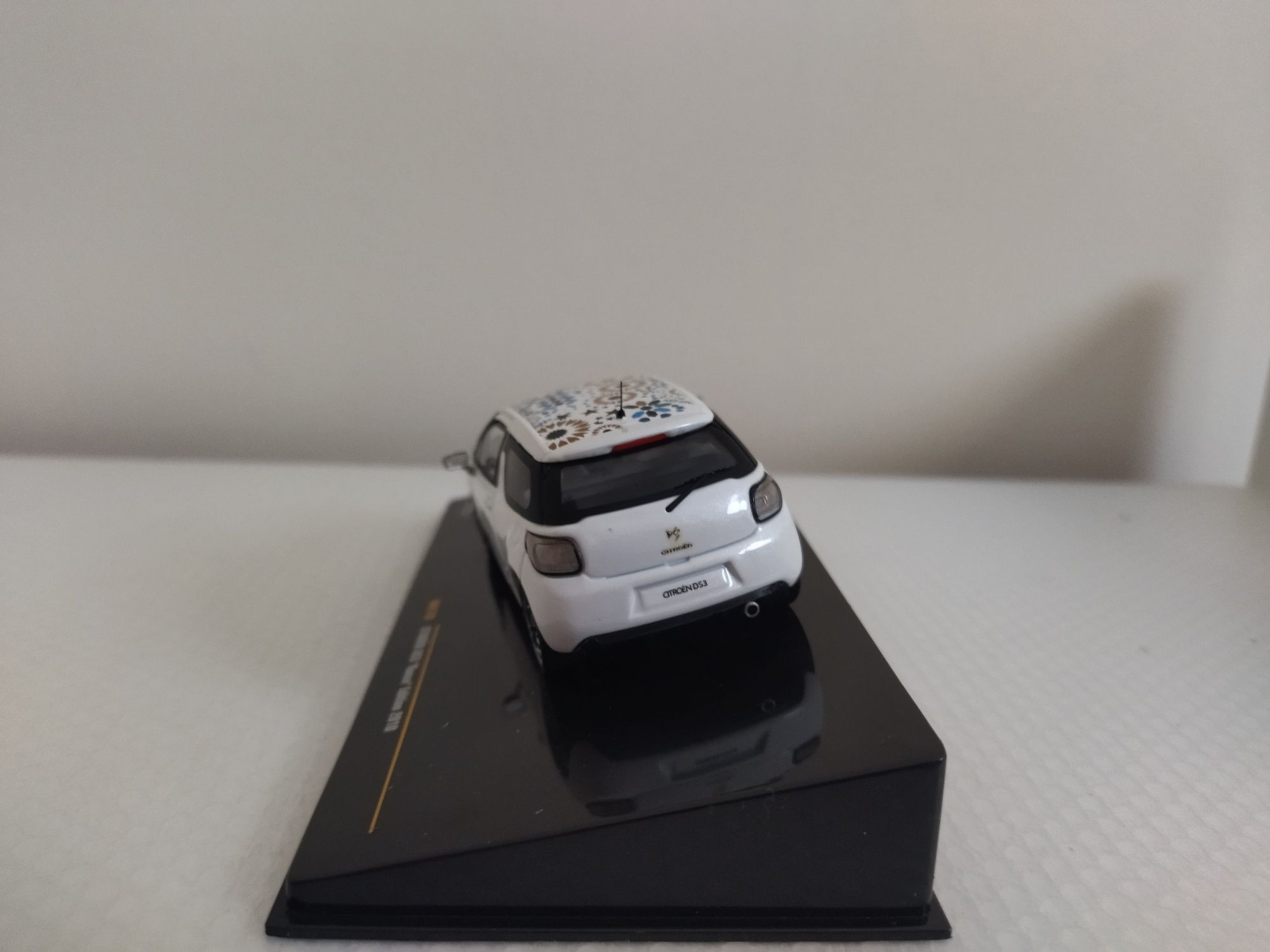Miniatura Citroen DS3 Nova 1/43