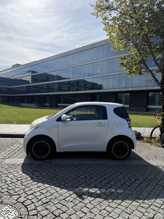 Toyota iQ - 1.0VVT-i 2009