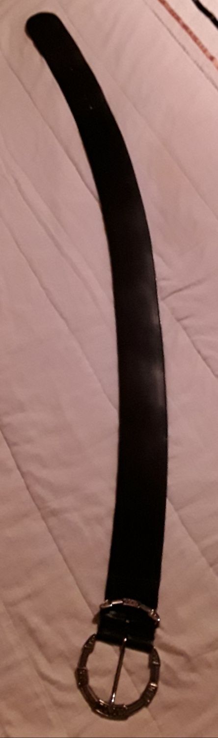 Cinto preto largo para senhora, sem marca