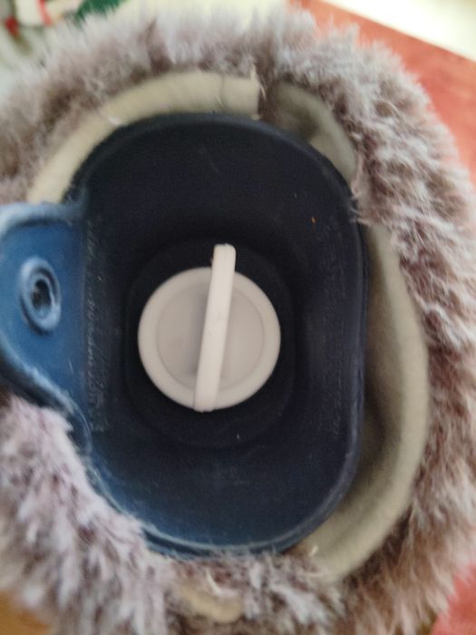 Nowy termofor z futekowa nakładką