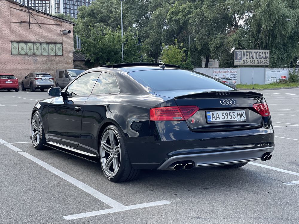 Audi S5 compressor