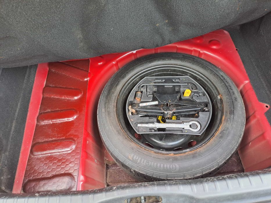 PEUGEOT 308 1,6E 120 к.с., модельний ряд 2012 р.